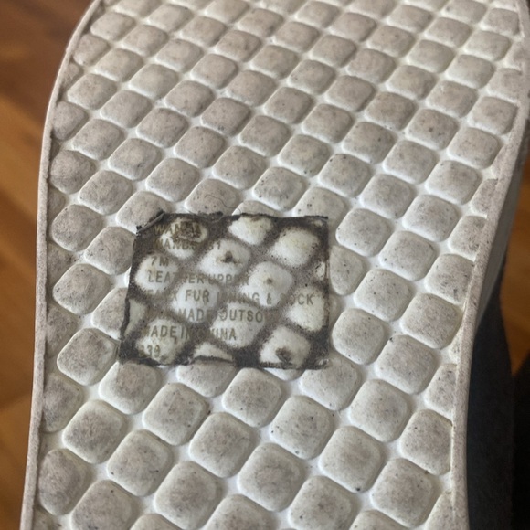 Steve Madden Women’s Fur Lined Slip On Wedge Sneakers Size 7 - Picture 7 of 9